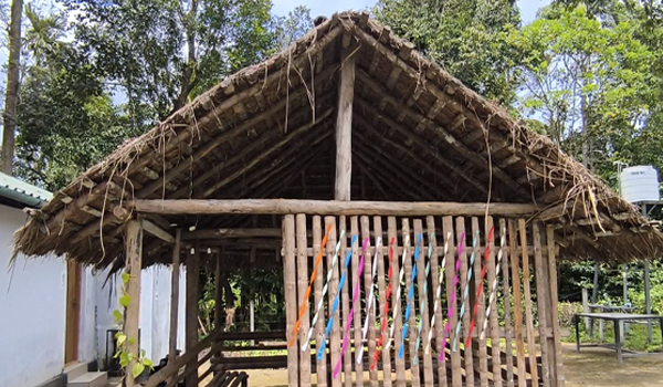 കാടോരം വിശ്രമകേന്ദ്രം തുറന്നു പ്രവര്‍ത്തനമാരംഭിച്ചു