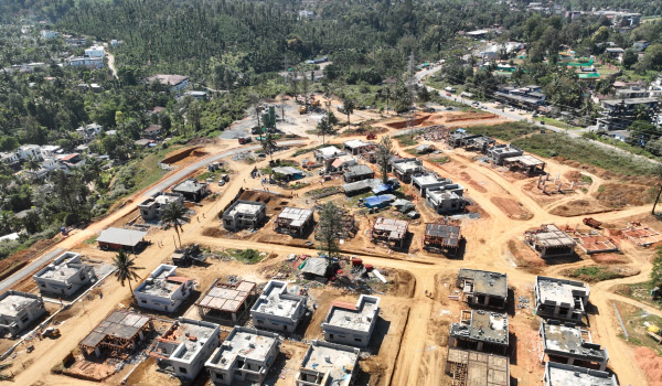 ടൗണ്‍ഷിപ്പ് നിര്‍മാണം അതിവേഗം പുരോഗമിക്കുന്നു; 122 വീടുകളുടെ വാര്‍പ്പ് പൂര്‍ത്തിയായി