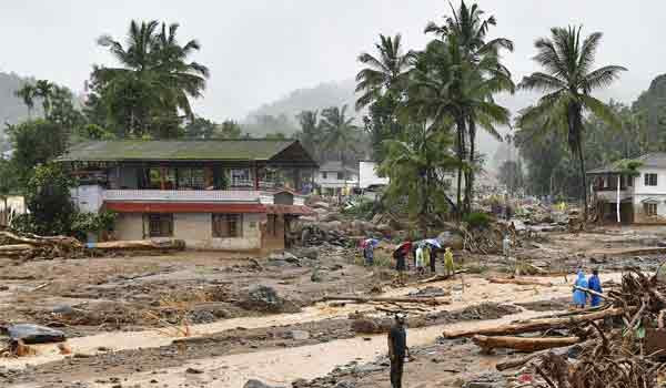 ഉരുൾ  ദുരന്തബാധിതരുടെ ബാങ്ക് വായ്പകൾ 18.75 കോടി  ഏറ്റെടുക്കാൻ സർക്കാർ തീരുമാനം.