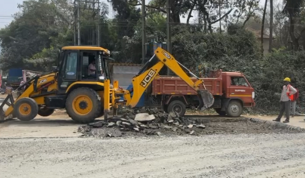 കല്‍പ്പറ്റ ജനമൈത്രി ജംഗ്ഷനില്‍ നവീകരണ പ്രവര്‍ത്തികള്‍ ആരംഭിച്ചു