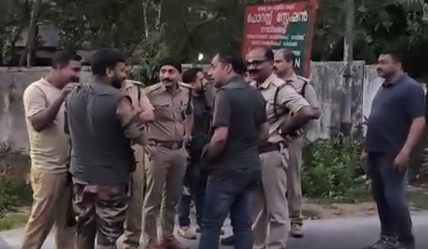 മുട്ടി കൊമ്പനെ മയക്കുവെടി വെച്ച് പിടികൂടാനുള്ള നാലാം ദിന ദൗത്യം നടന്നില്ല