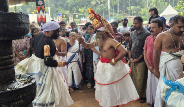 വള്ളിയൂര്‍ക്കാവ് ആറാട്ട് മഹോത്സവം സമാപിച്ചു