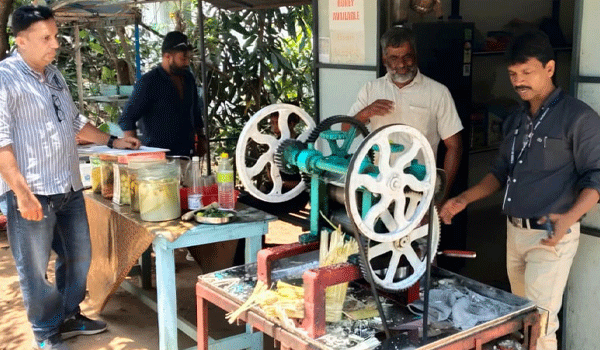 ബത്തേരിയിൽ  ആരോഗ്യവകുപ്പിന്റെ മിന്നൽ പരിശോധന