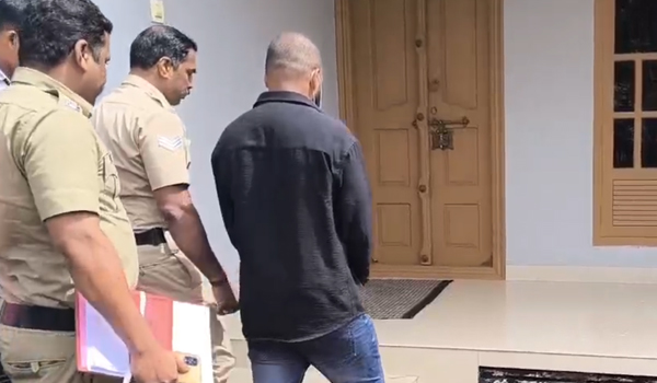 ഹേമചന്ദ്രൻ വധവുമായി ബന്ധപ്പെട്ട് മുഖ്യപ്രതി നൗഷാദിനെ തെളിവെടുപ്പിനായി ബത്തേരിയിൽ എത്തിച്ചു